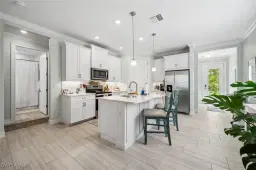 Picture of 16729 Seasons Coast Dr, Bonita Springs, FL 34135
