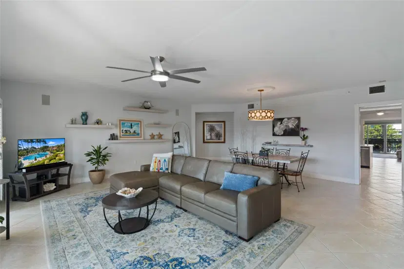 Picture of 1228 Hillsboro Mile 203, Hillsboro Beach FL 33062