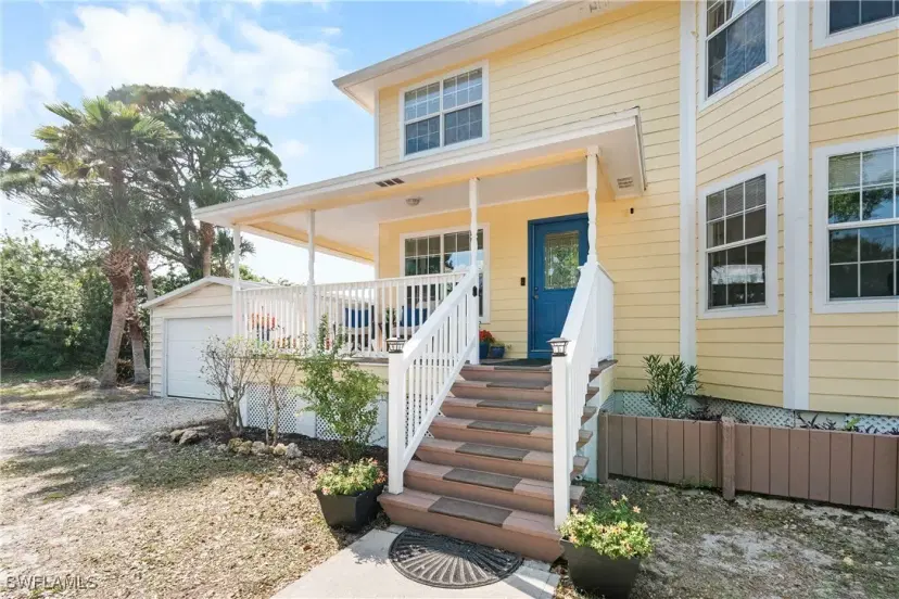 Picture of 1609 Lee Ave, Lehigh Acres FL 33972