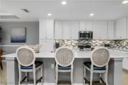 Picture of 9584 Trevi Ct 5233, Naples, FL 34113