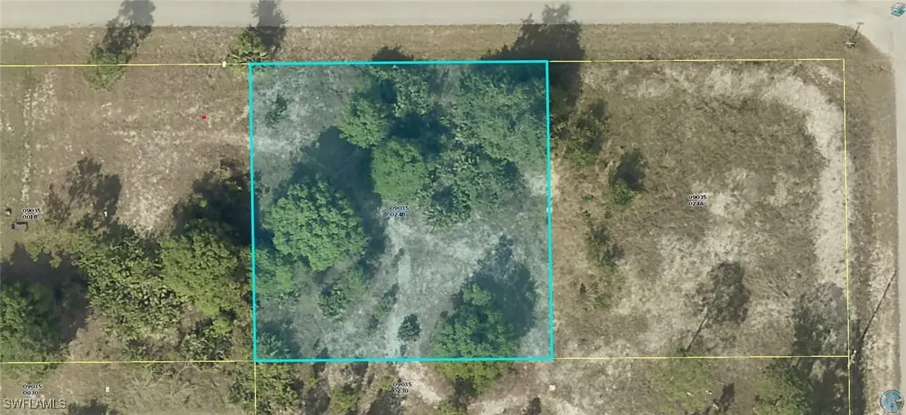Picture of 220 Palmacea Rd, Fort Myers, FL 33905
