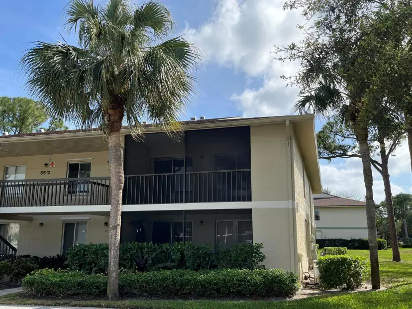 Picture of 6512 Chasewood Drive F, Jupiter FL 33458