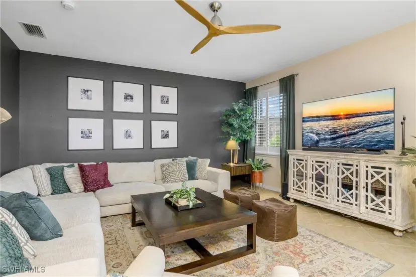 Picture of 12454 Rock Ridge Ln, Fort Myers FL 33913