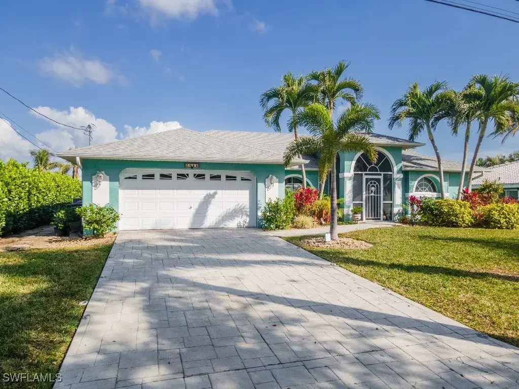 Picture of 4811 Sorrento Ct, Cape Coral, FL 33904