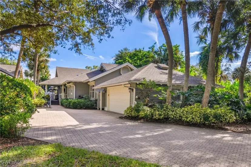Picture of 52 Golf Cottage Dr, Naples FL 34105