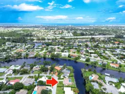 Picture of 7960 Edgewater Drive, Lake Clarke Shores, FL 33406