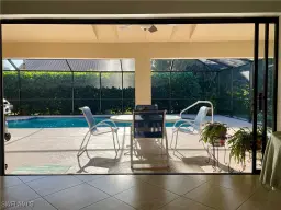 Picture of 132 Granville Ct, Naples, FL 34104