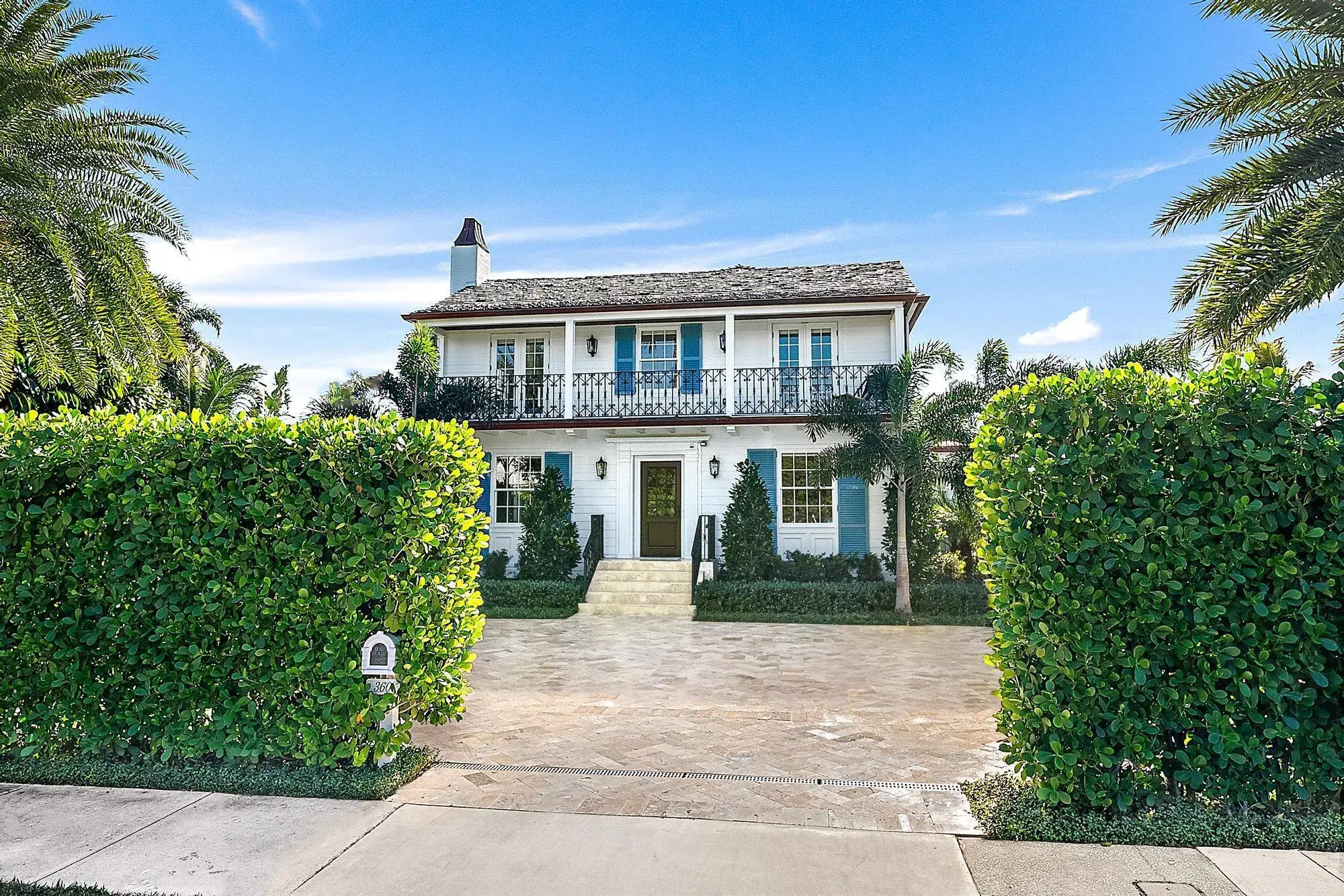 Picture of 360 Seaspray Avenue, Palm Beach, FL 33480