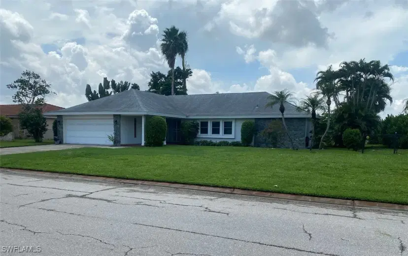 Picture of 1526 Reynard Dr, Fort Myers FL 33919