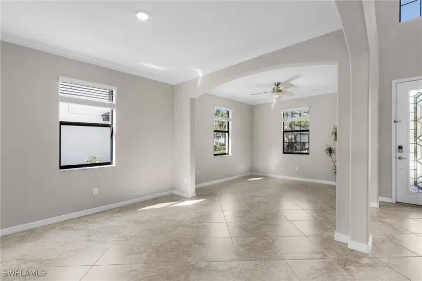 Picture of 9221 Woodhurst Dr, Naples FL 34120