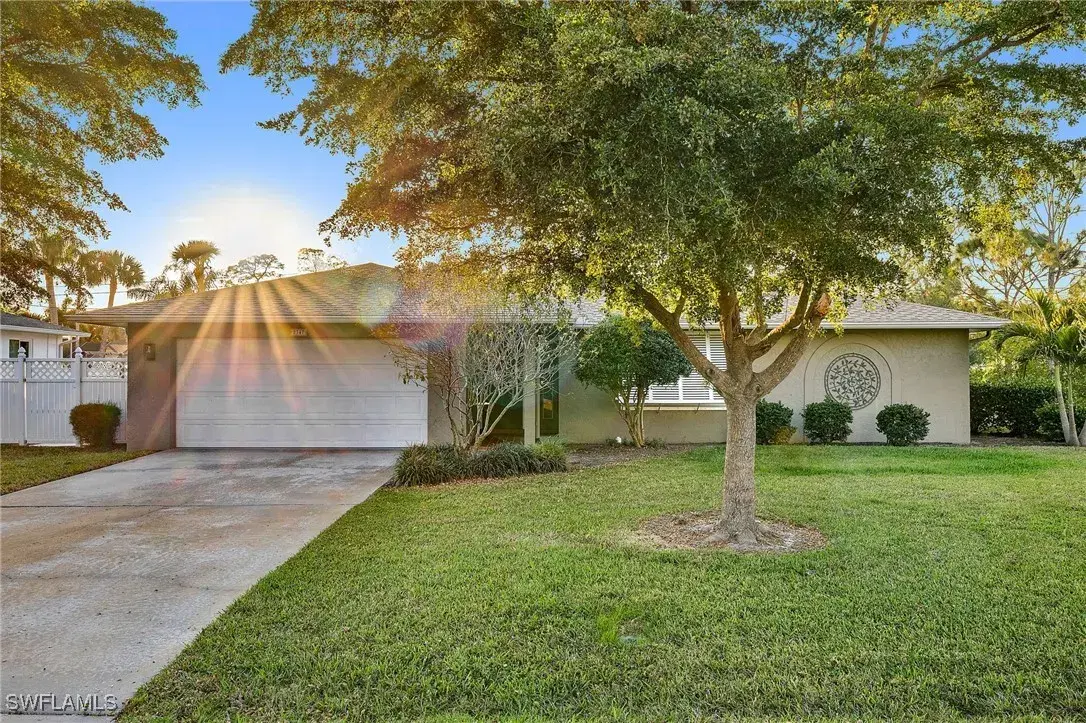 Picture of 2347 Club House Rd, North Fort Myers, FL 33917