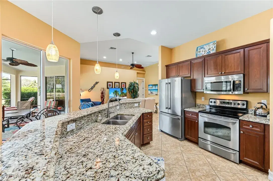 Picture of 6173 Dogleg Dr, Naples, FL 34113