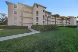Picture of 441 Quail Forest Blvd A101, Naples, FL 34105