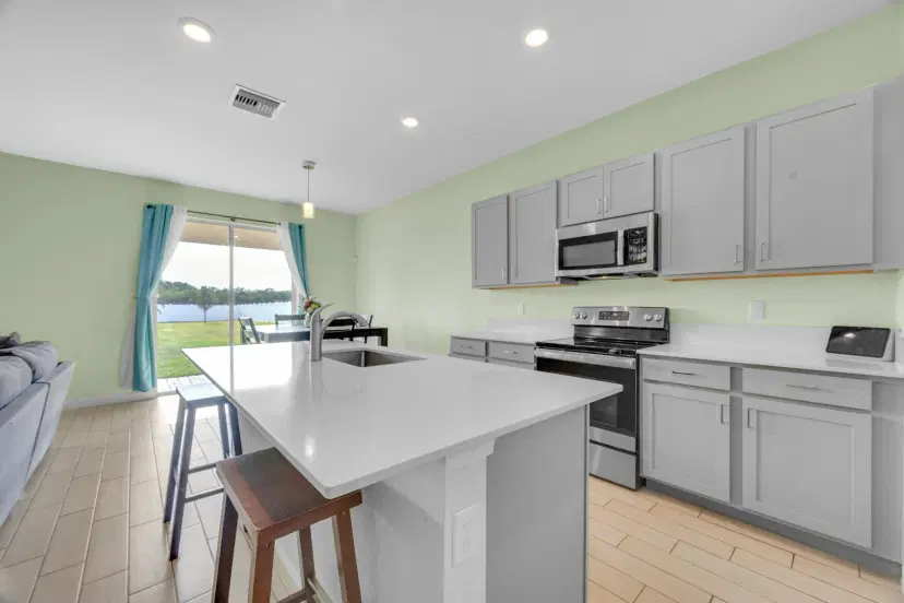 Picture of 7506 NW Deysbrook Lane, Port St Lucie FL 34987