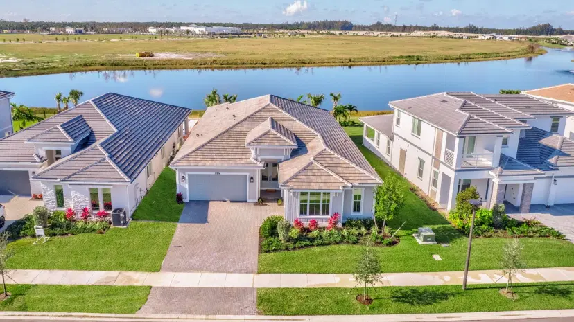 Picture of 12224 Waterstone Circle, Palm Beach Gardens FL 33412
