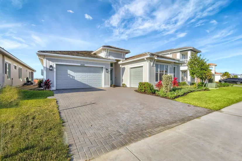 Picture of 12224 Waterstone Circle, Palm Beach Gardens FL 33412