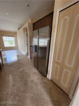 Picture of 409 SW 8Th St, Cape Coral, FL 33991