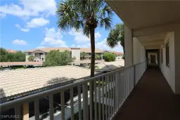 Picture of 7811 Regal Heron Cir 4-204, Naples, FL 34104