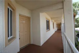 Picture of 7811 Regal Heron Cir 4-204, Naples, FL 34104