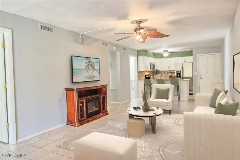 Picture of 1100 Pondella Rd 807, Cape Coral FL 33909