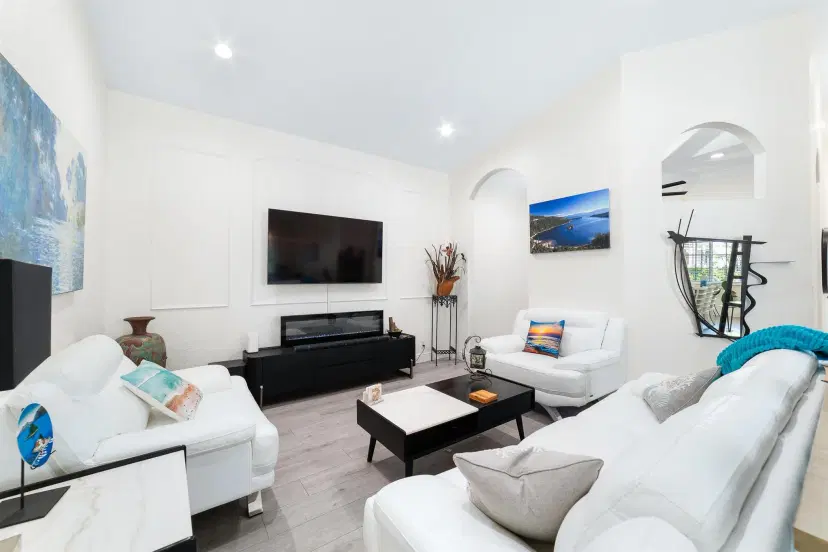 Picture of 2410 Sandy Cay, West Palm Beach FL 33411
