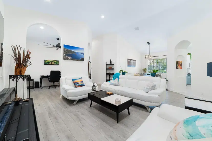 Picture of 2410 Sandy Cay, West Palm Beach FL 33411
