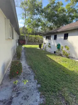Picture of 4948 Equestrian Circle B, Boynton Beach, FL 33436