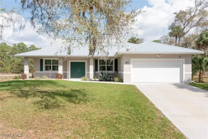Picture of 5017 Wild Goose Cir, Labelle FL 33935