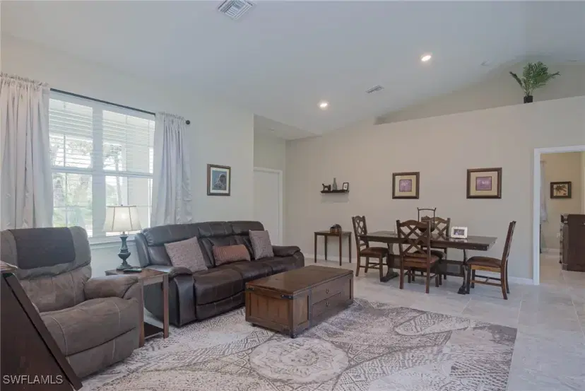 Picture of 5017 Wild Goose Cir, Labelle FL 33935