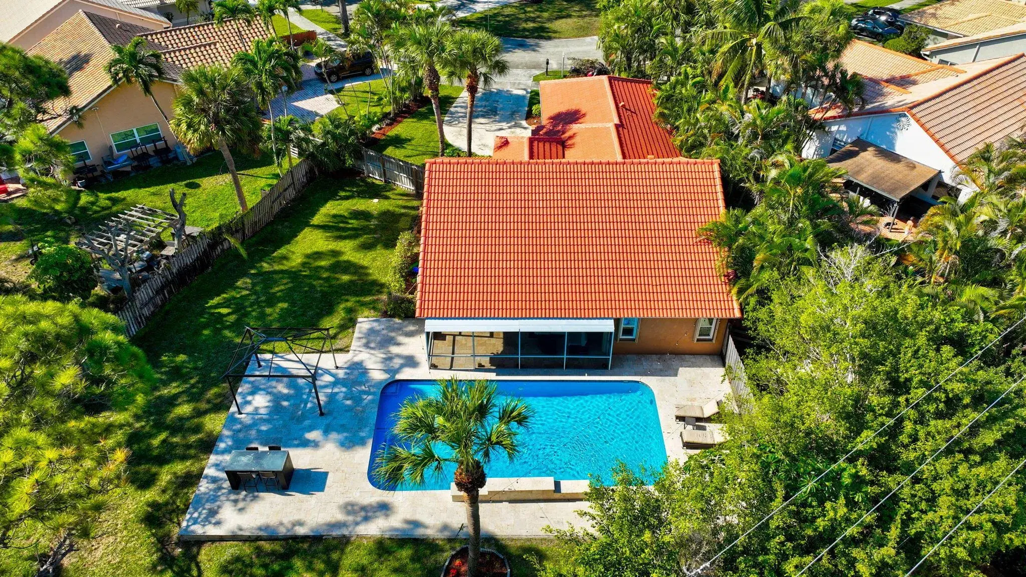 Picture of 1075 E Lancewood Place, Delray Beach, FL 33445