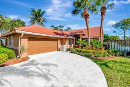 Picture of 1075 E Lancewood Place, Delray Beach, FL 33445