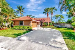 Picture of 1075 E Lancewood Place, Delray Beach, FL 33445