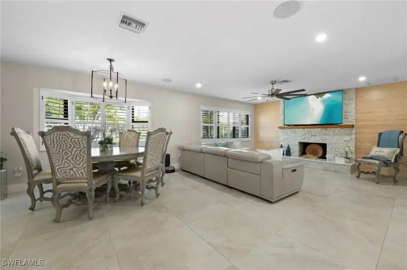 Picture of 13396 Island Rd, Fort Myers FL 33905