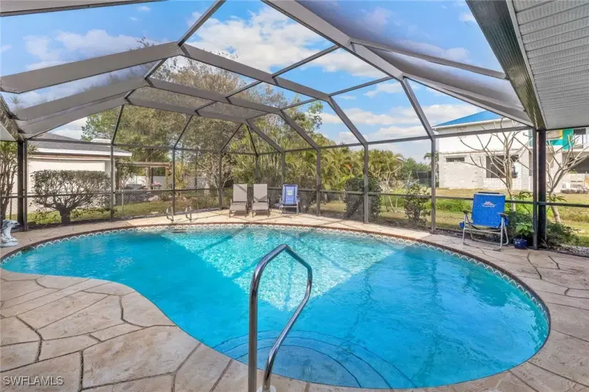 Picture of 6042 Macbeth Ln, Fort Myers FL 33908