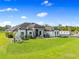 Picture of 2087 Desoto Blvd N, Naples, FL 34120