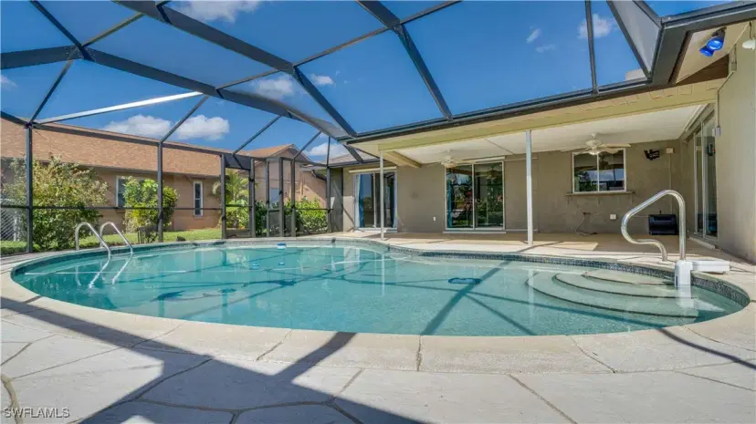 Picture of 1018 SE 22Nd St, Cape Coral FL 33990