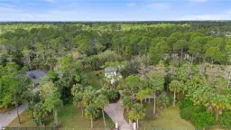 Picture of 561 8Th St Ne, Naples, FL 34120