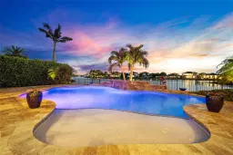 Picture of 8901 Edgewater Bnd, Parkland, FL 33076
