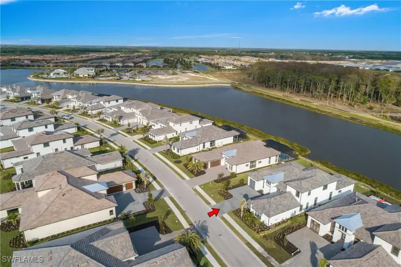 Picture of 15452 Turin Dr, Naples FL 34114
