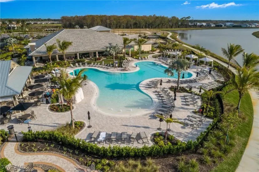 Picture of 15452 Turin Dr, Naples FL 34114