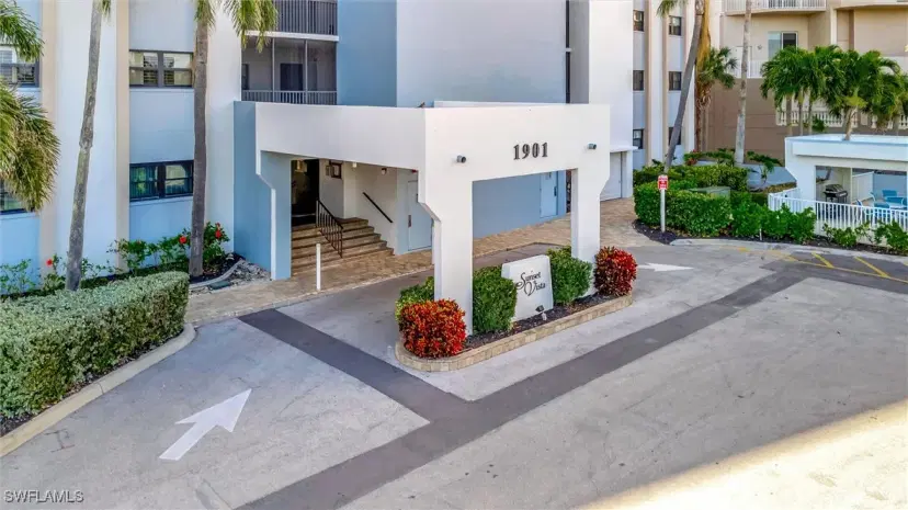 Picture of 1901 Clifford St 1001, Fort Myers FL 33901