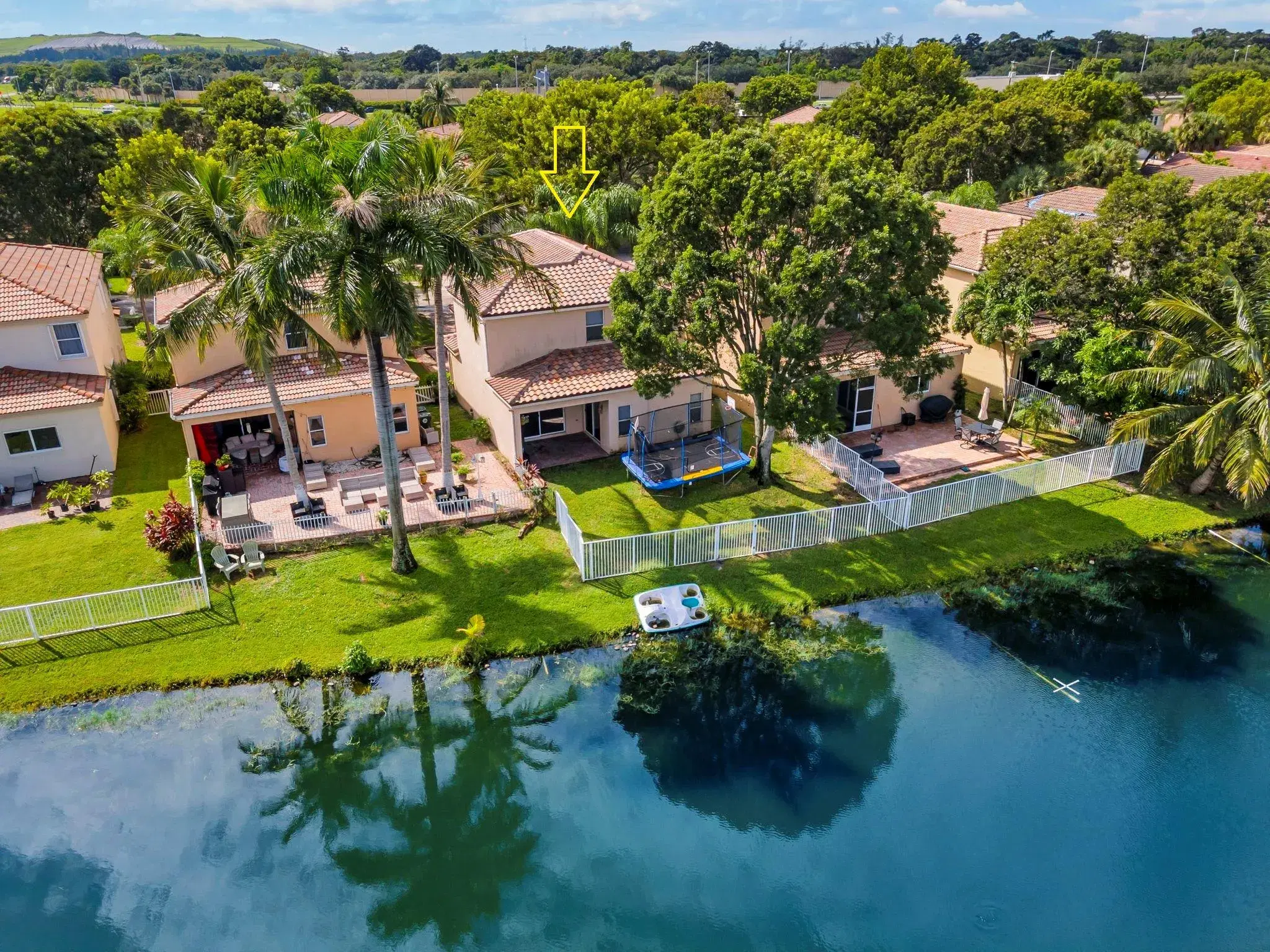 Picture of 3839 NW 62Nd Ct, Coconut Creek, FL 33073