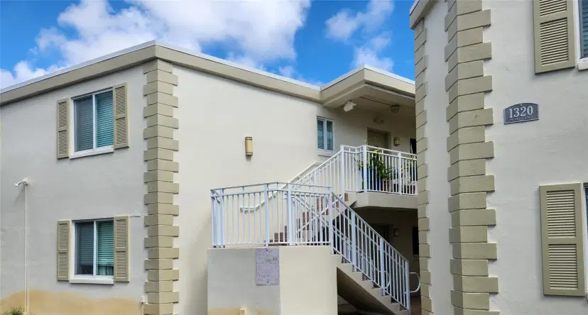 Picture of 1320 Miami Rd 8, Fort Lauderdale FL 33316