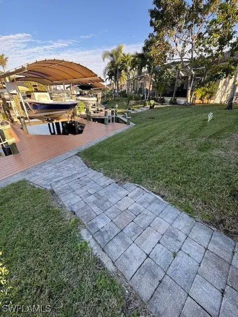 Picture of 1525 SW 43Rd Ter, Cape Coral FL 33914