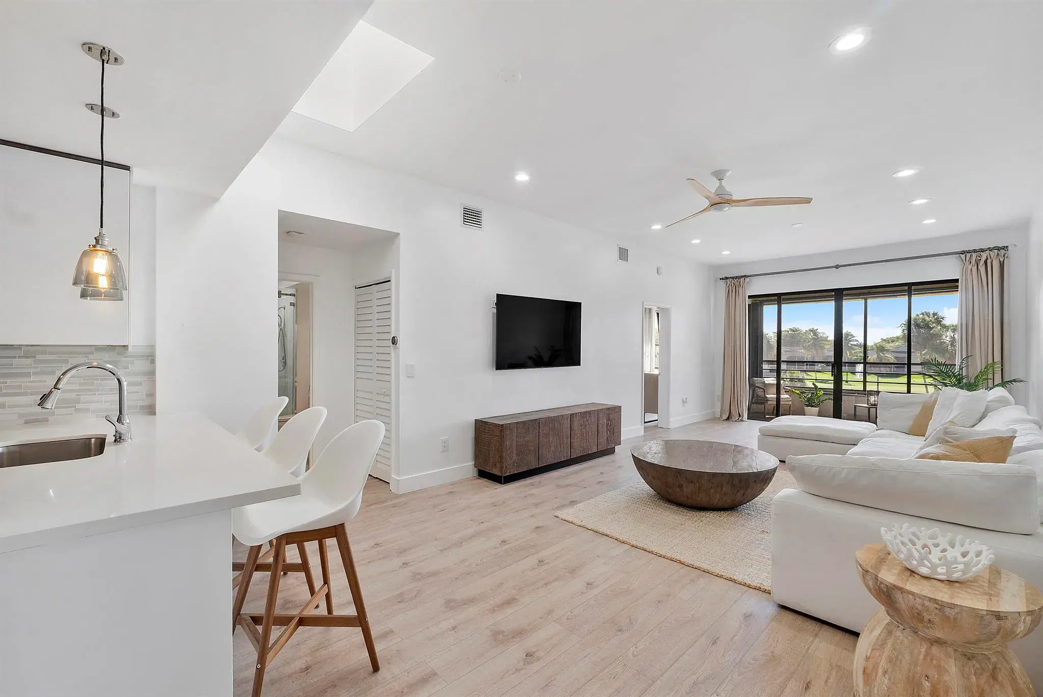 Picture of 7508 La Paz Boulevard 304, Boca Raton, FL 33433