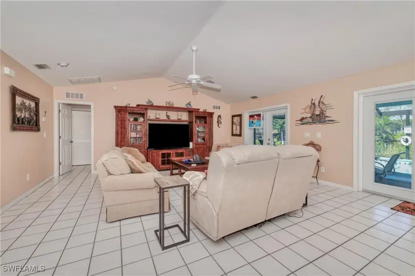 Picture of 14933 Bonaire Cir, Fort Myers FL 33908