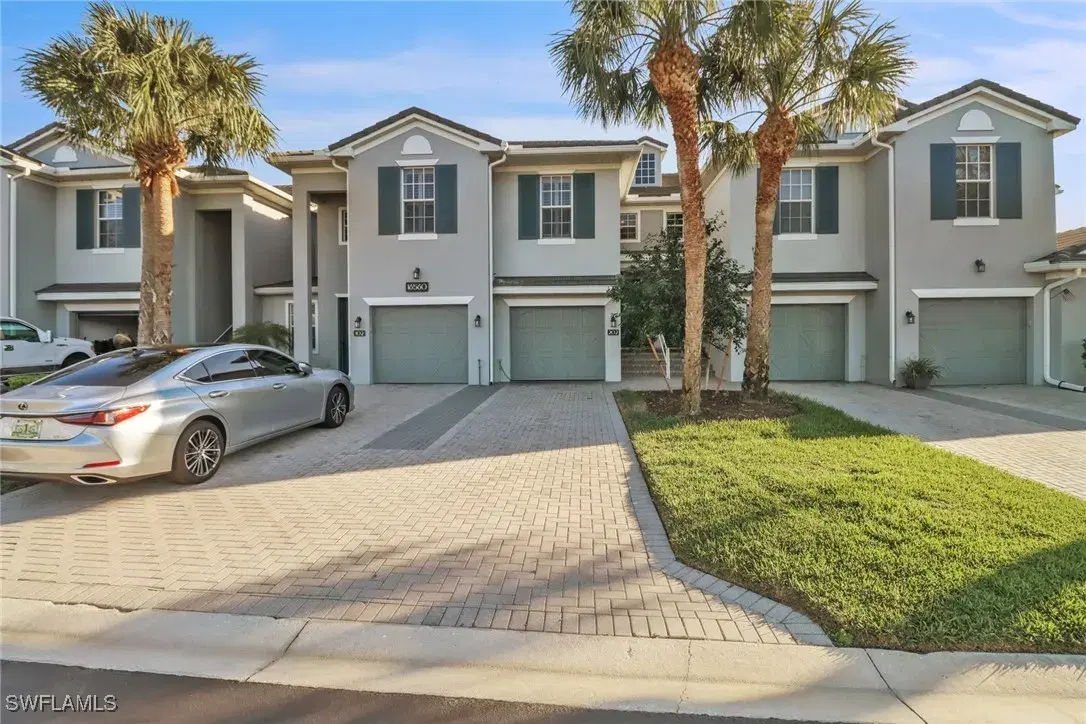 Picture of 16560 Goldenrod Ln 202, Alva, FL 33920
