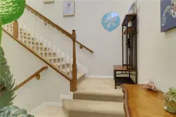 Picture of 16560 Goldenrod Ln 202, Alva, FL 33920
