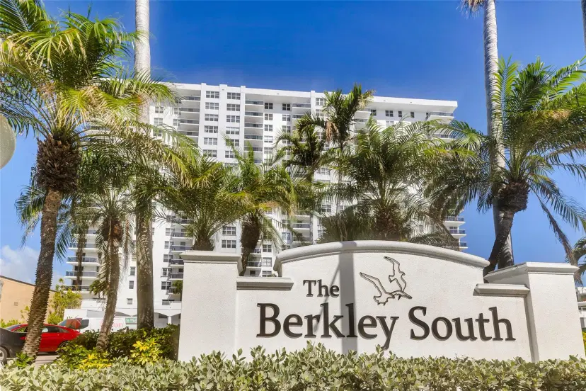 Picture of 3015 N Ocean Blvd 9C, Fort Lauderdale FL 33308