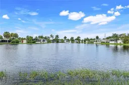 Picture of 1015 Diamond Lake Cir, Naples, FL 34114